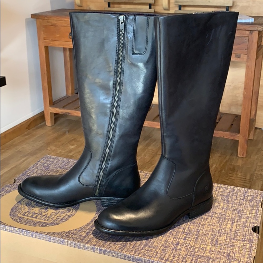 Born North boot. classy & simple❣️